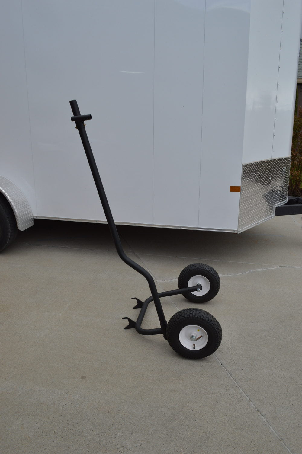 Timbersled cart with a SnopaX gasoline tank, sold separately